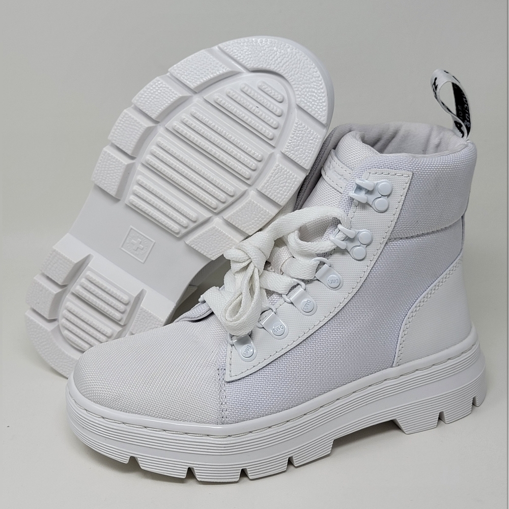 Dr. Doc Martens Combs W Combat Boots Women’s Size 5 White Air Ware Nylon New